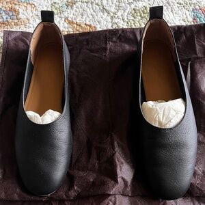 Everlane Black Leather Flats
